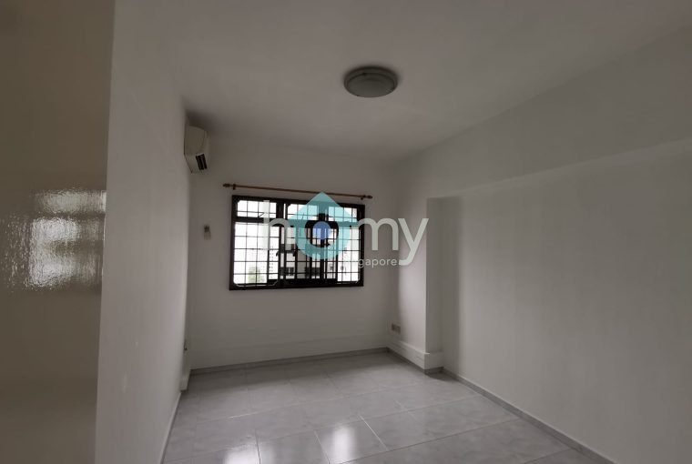 673B Jurong West 5-Room HDB for Rent