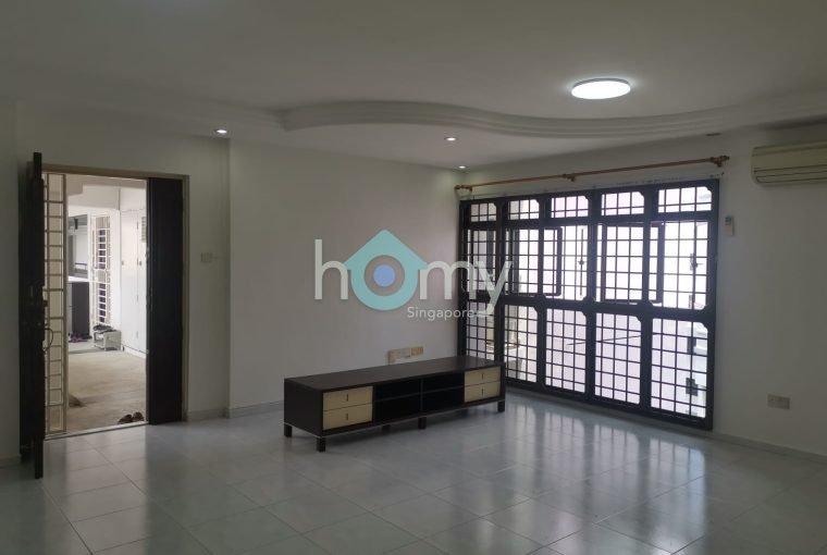 673B Jurong West 5-Room HDB for Rent