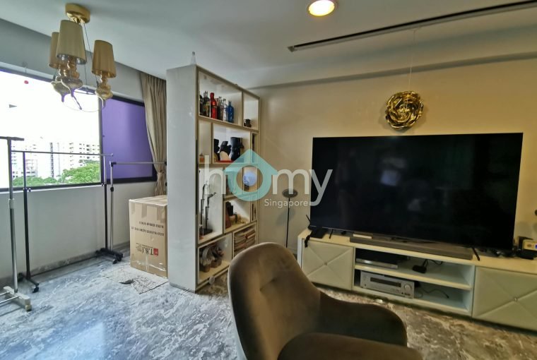 706 Woodlands Drive 40 HDB 5 Room for Sale