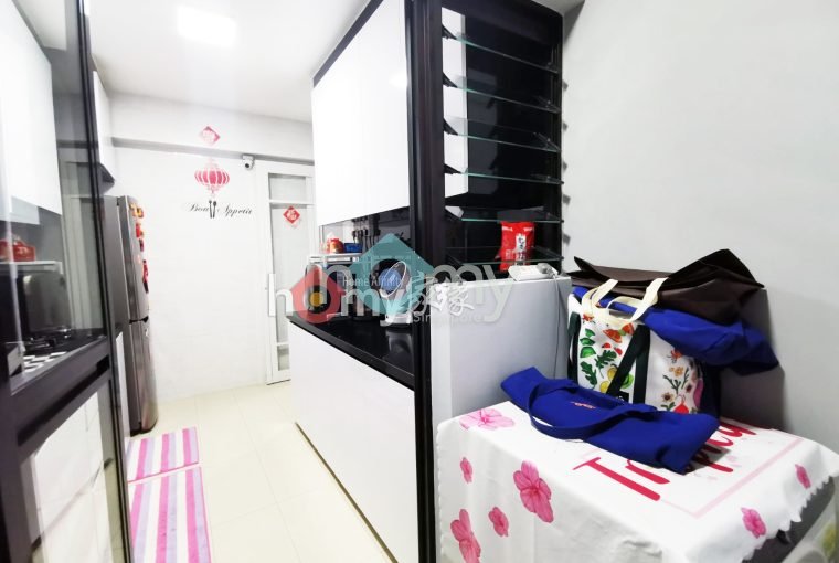 995C Buangkok Crescent 3-rm HDB for Sale